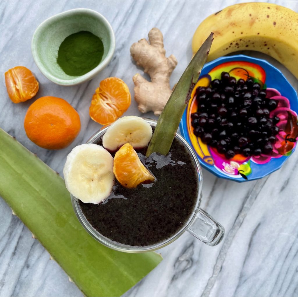 Healthy Heavy Metal Detox Wild Blueberry Banana Smoothie Recipe