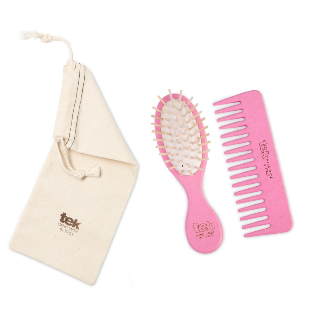 Italy's TEK Hair Brushes & Combs her healthy style