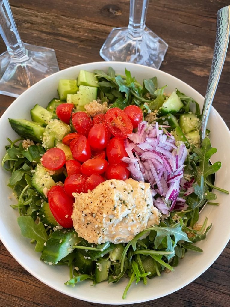 Easy Arugula Mediterranean Salad Recipe