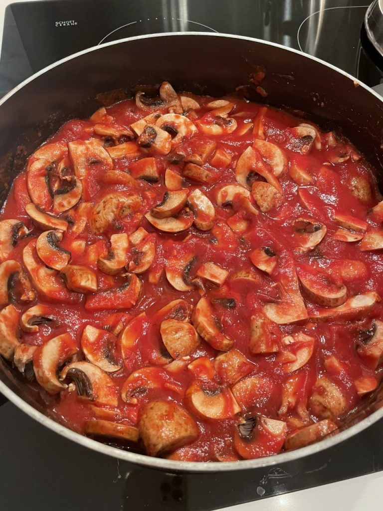 Sweet & Spicy Mushroom Pizza Sauce Recipe