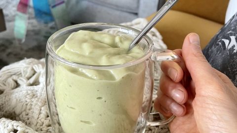 Creamy Avocado Banana Smoothie Recipe