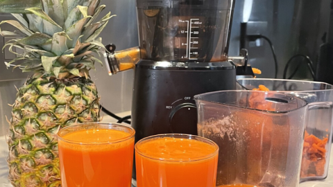 Best Juice For Improving Eyesight and Skin -Carrot Pineapple Ginger Juice - Nama J2 Discount Coupon Code