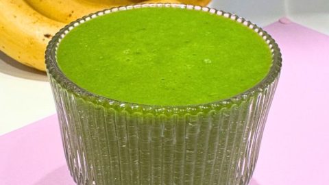 Mint Mango Banana Green Smoothie healthy breakfast recipe